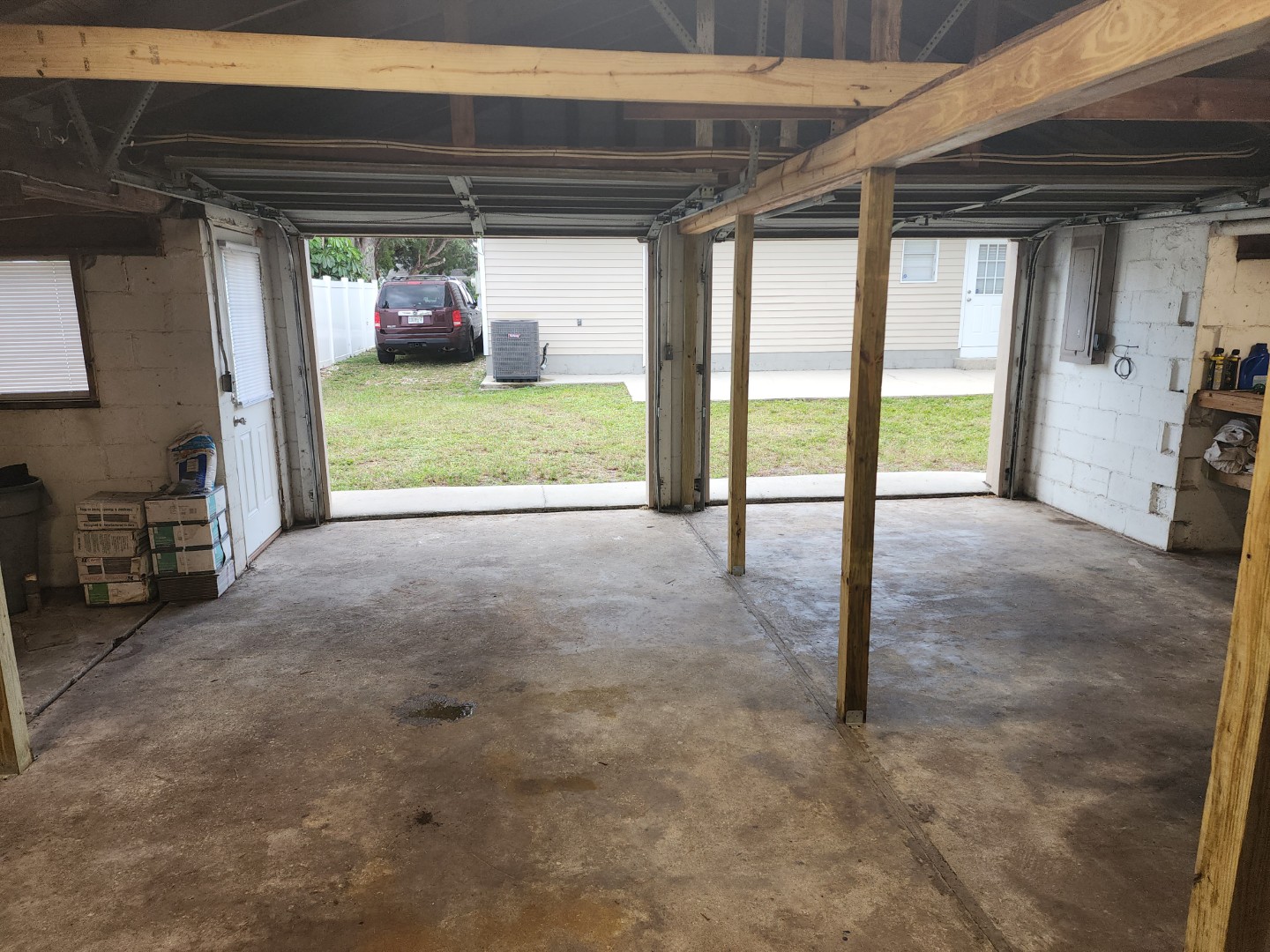 310-detached garage inside 3